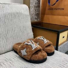 Louis Vuitton Slippers